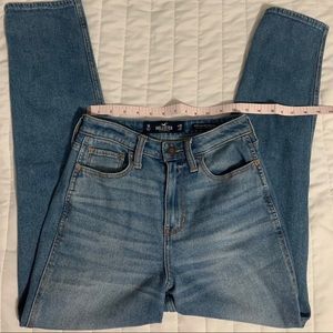 Ultra high rise Mom jeans